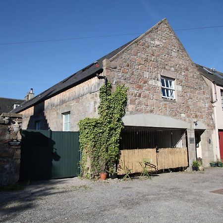 Ballater Hostel Bagian luar foto