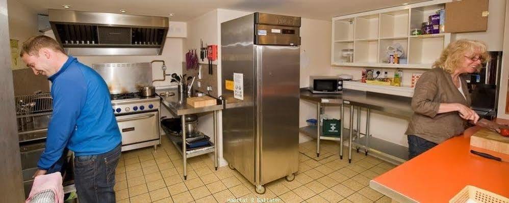Ballater Hostel Bagian luar foto
