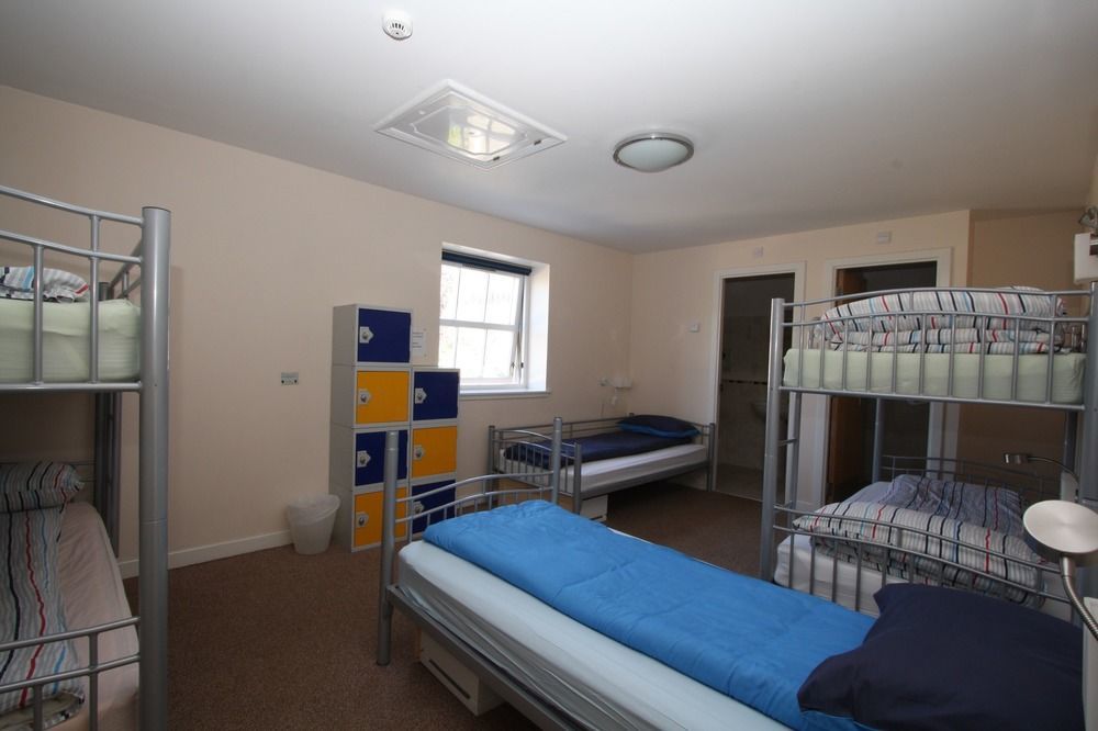 Ballater Hostel Bagian luar foto
