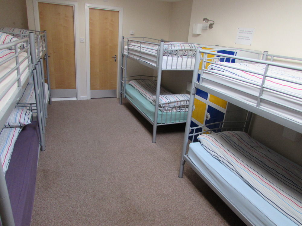 Ballater Hostel Bagian luar foto
