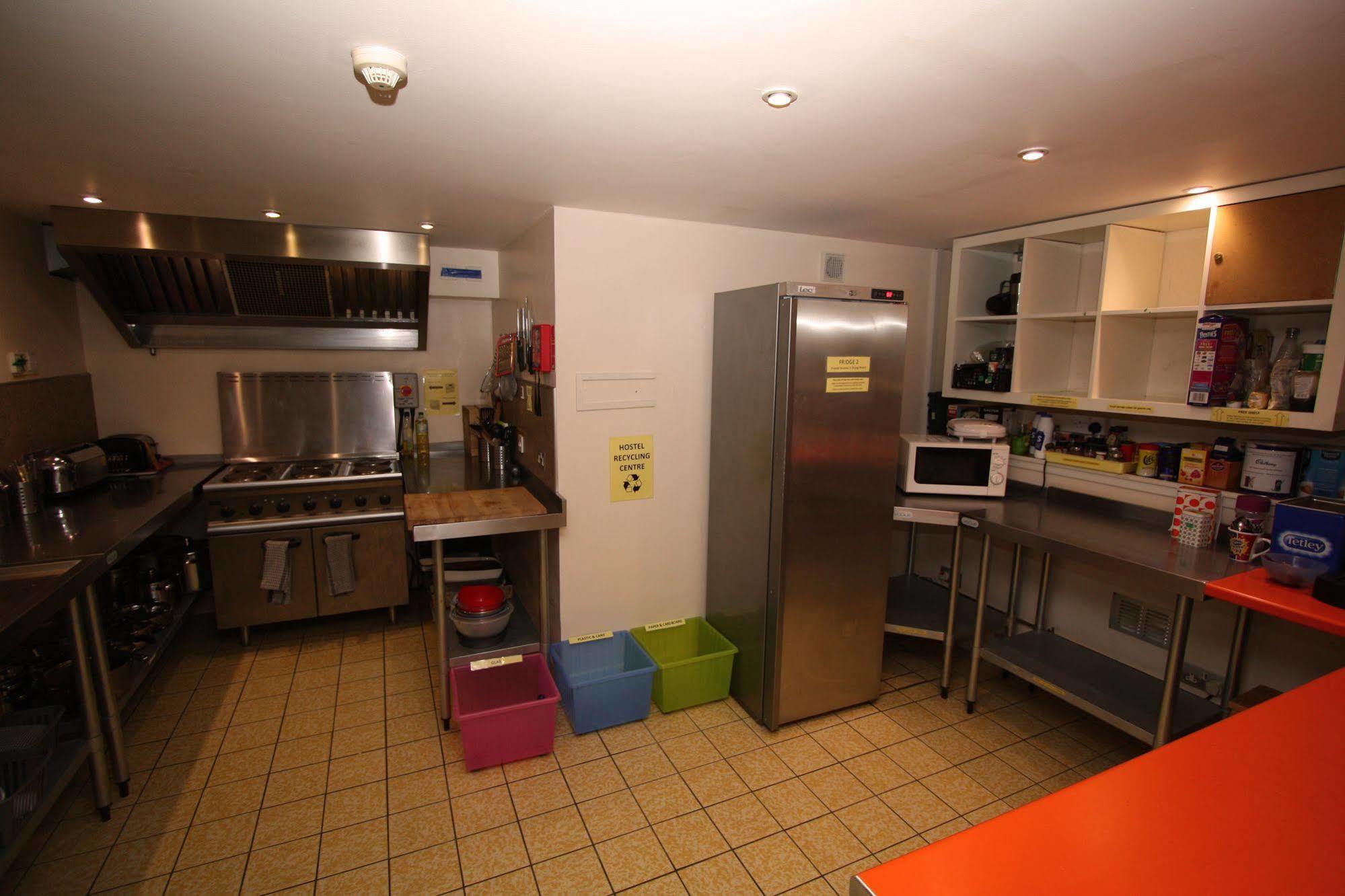 Ballater Hostel Bagian luar foto